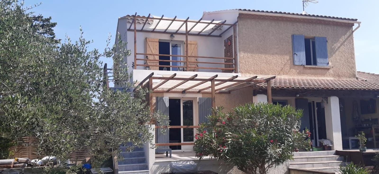 Lamathye Villa Aramon Exterior photo